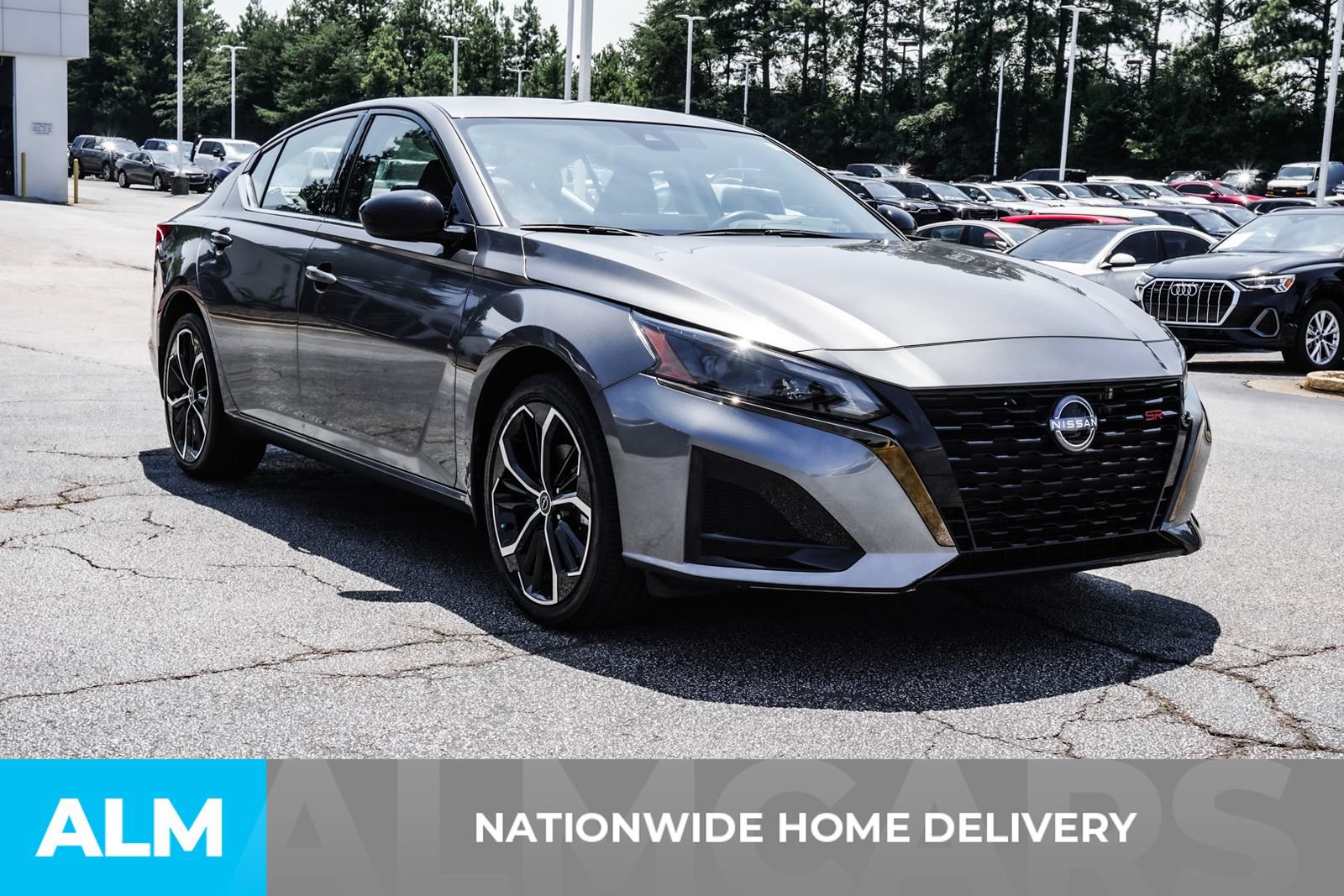 Used 2024 Nissan Altima 2.5 SR w/ SR Premium Package AWD/4WD image 5