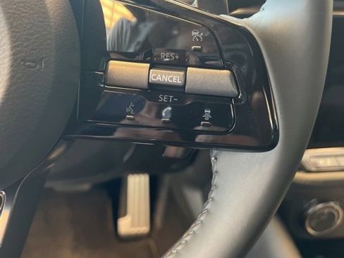 New 2024 Nissan Z Performance w/ Heritage Edition image 12