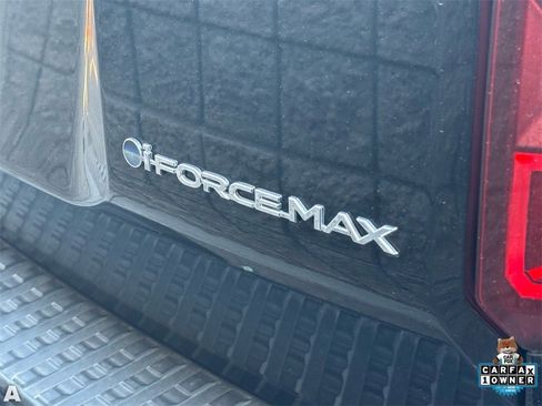 Used 2024 Toyota Land Cruiser image 11