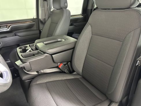 Used 2025 GMC Sierra 2500 SLE AWD/4WD image 26