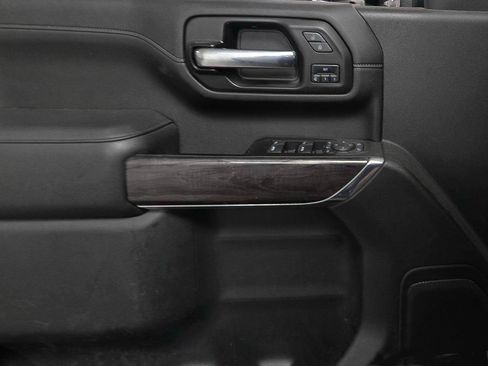 Used 2022 Chevrolet Silverado 2500 LTZ w/ Safety Package AWD/4WD image 8