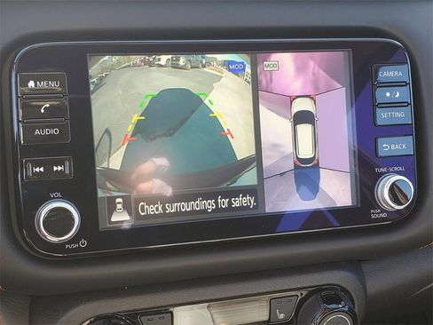 Certified 2023 Nissan Kicks SR w/ SR Premium Package image 34