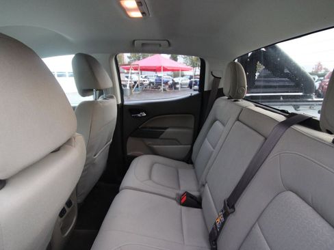 Used 2016 GMC Canyon SLE w/ Trailering Package image 28