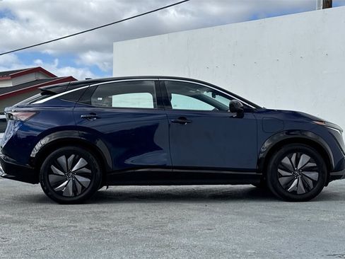 Certified 2024 Nissan Ariya FWD image 3