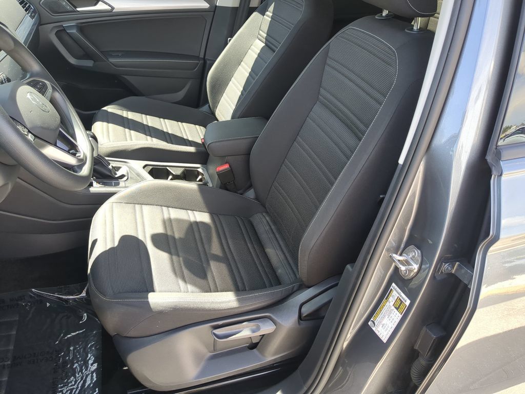 Certified 2023 Volkswagen Tiguan S FWD image 18