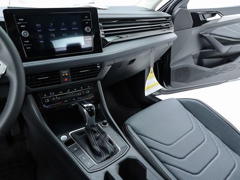New 2026 Volkswagen Jetta SEL FWD image 23