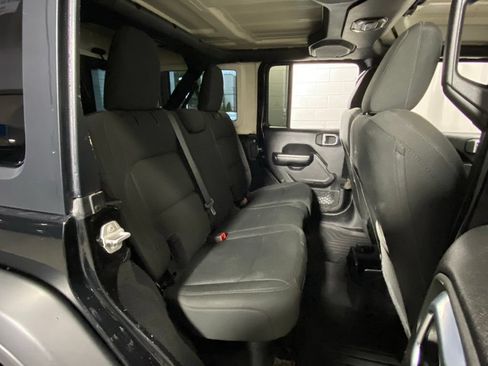 Used 2021 Jeep Wrangler Unlimited Sport AWD/4WD image 26