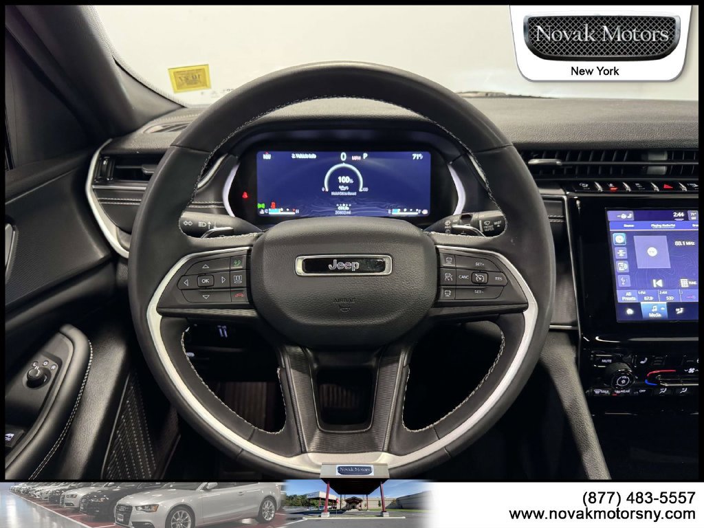 Used 2023 Jeep Grand Cherokee L Laredo AWD/4WD image 16