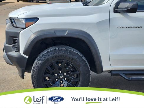 Used 2023 Chevrolet Colorado Trail Boss w/ Advanced Trailering Package AWD/4WD image 6