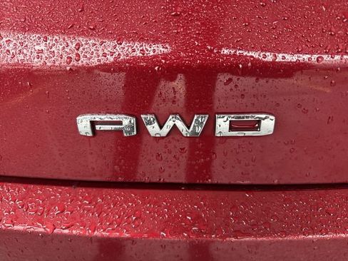 Used 2020 GMC Acadia Denali w/ Technology Package image 32