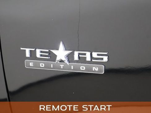 Used 2022 Chevrolet Silverado 1500 RST AWD/4WD image 16