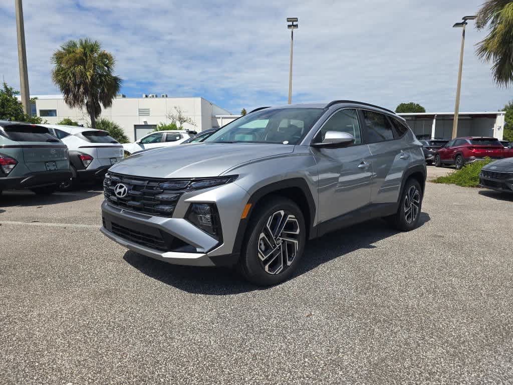 New 2026 Hyundai Tucson SEL Plus FWD image 2