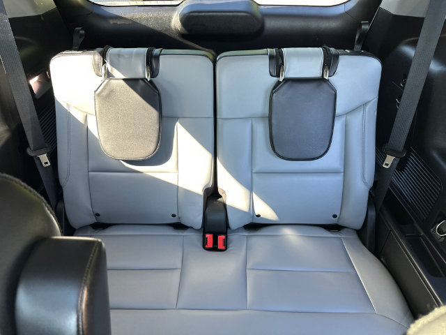 Used 2021 Ford Explorer XLT w/ Equipment Group 202A AWD/4WD image 22