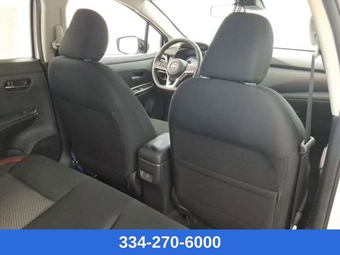 New 2025 Nissan Versa SR w/ Trunk Package image 20