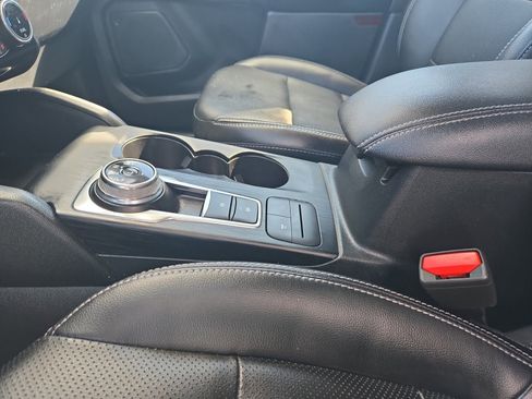 Certified 2022 Ford Escape SEL image 22