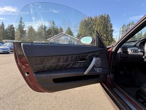 Used 2003 BMW Z4 2.5i image 10