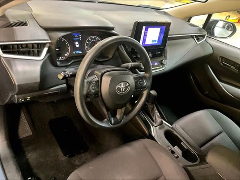 Used 2023 Toyota Corolla LE image 8
