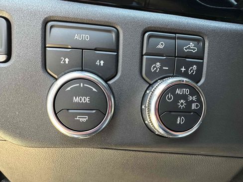 Used 2023 GMC Sierra 1500 Elevation w/ Elevation Premium Package AWD/4WD image 25