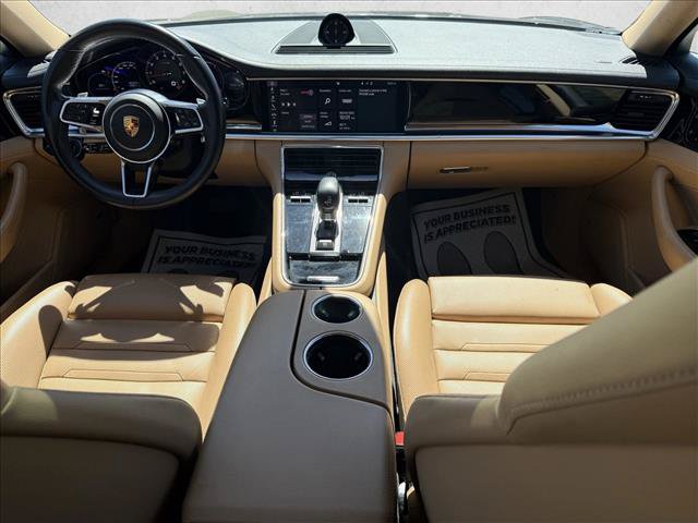 Used 2019 Porsche Panamera image 11