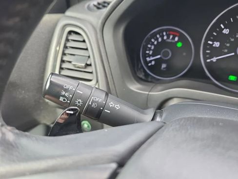 Used 2022 Honda HR-V Sport image 23