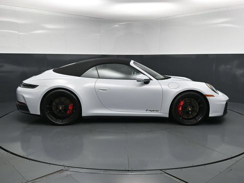 Used 2026 Porsche 911 Carrera GTS RWD image 11