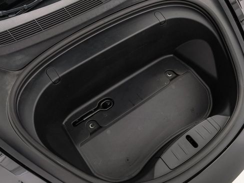 Used 2018 Tesla Model 3 Long Range image 57