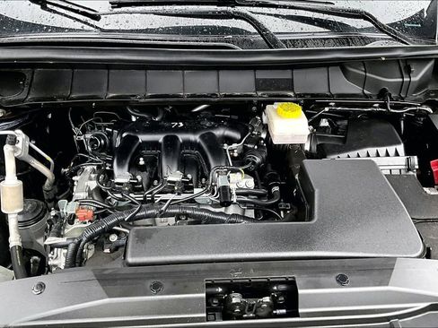 Used 2024 Nissan Pathfinder SV w/ Cargo Package image 24