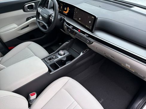 New 2026 Kia Sorento EX image 17
