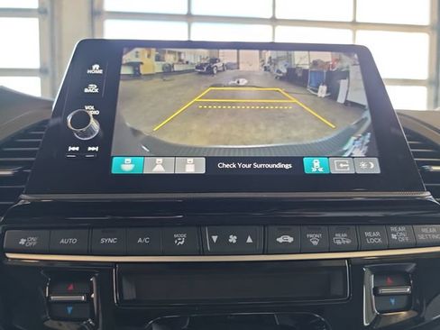 Used 2025 Honda Odyssey Touring image 24