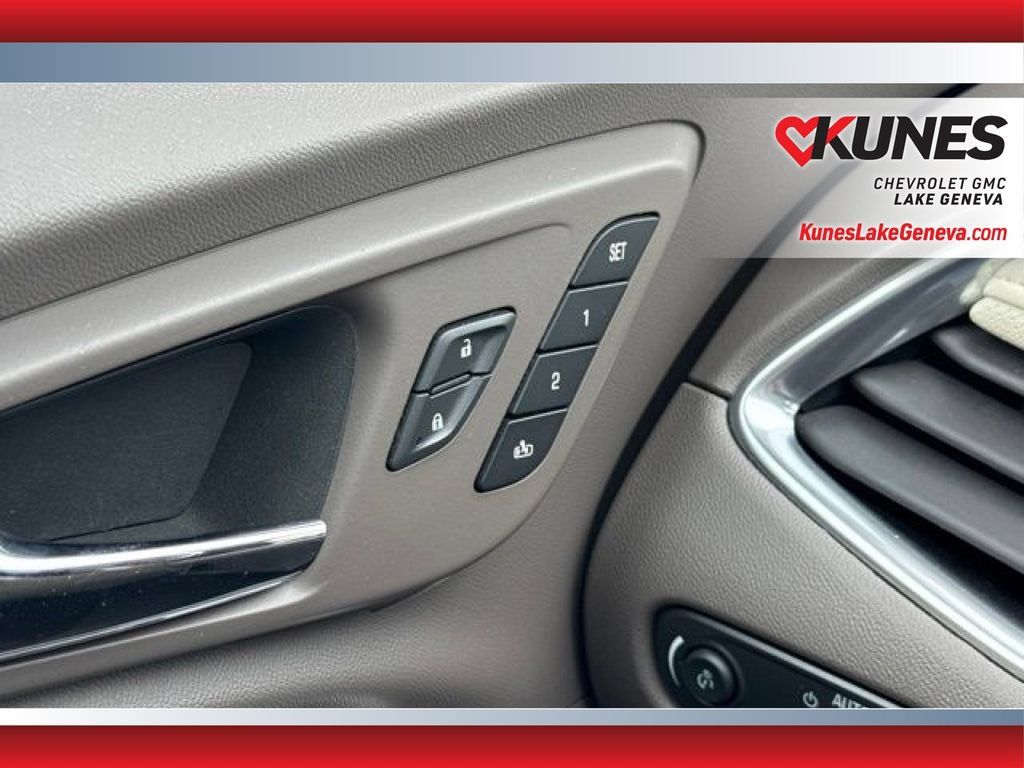 Used 2024 Chevrolet Malibu LT FWD image 46
