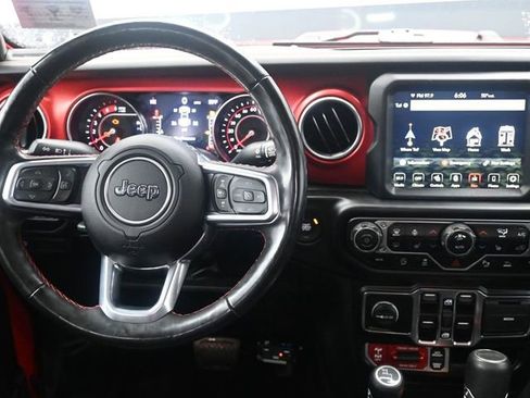 Used 2022 Jeep Gladiator Rubicon w/ LED Lighting Group image 10