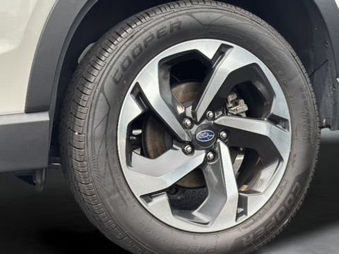 Used 2022 Subaru Forester Touring AWD/4WD image 29