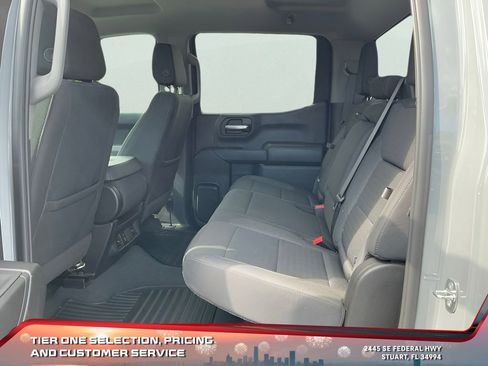 Used 2024 Chevrolet Silverado 1500 Custom Trail Boss w/ LPO, Dark Essentials Package image 32