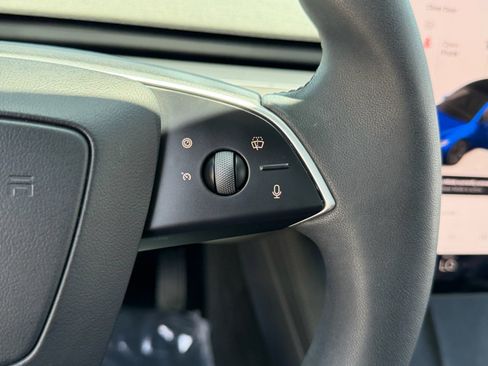 Used 2025 Tesla Model 3 Long Range RWD image 26