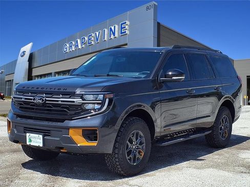 New 2026 Ford Expedition Tremor image 8