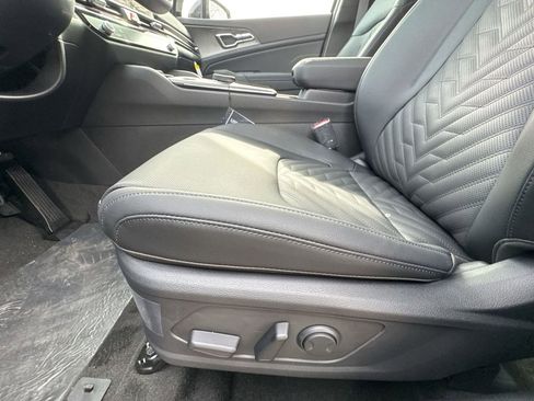 New 2026 Kia Sportage X-Line image 3