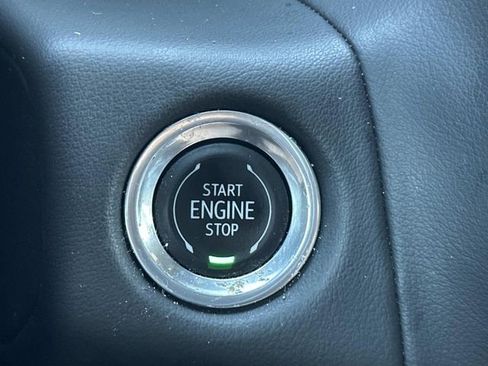 Used 2021 Chevrolet Tahoe Premier image 21