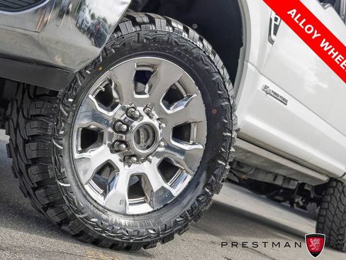 Used 2022 Ford F250 King Ranch w/ King Ranch Ultimate Package AWD/4WD image 17