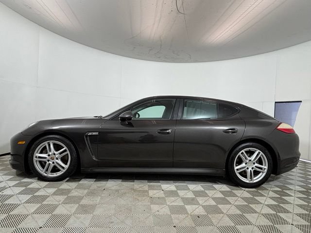 Used 2012 Porsche Panamera 4 AWD/4WD image 4