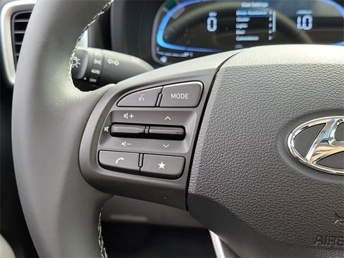 New 2026 Hyundai Venue SEL image 5