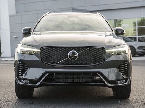 New 2026 Volvo XC60 B5 Ultra w/ Protection Package Premier image 2
