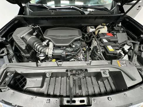 Used 2023 GMC Acadia Denali w/ Denali Ultimate Package image 31