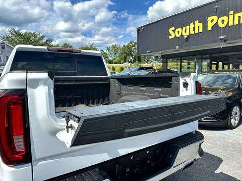 Used 2019 GMC Sierra 1500 SLT w/ SLT Premium Plus Package image 13
