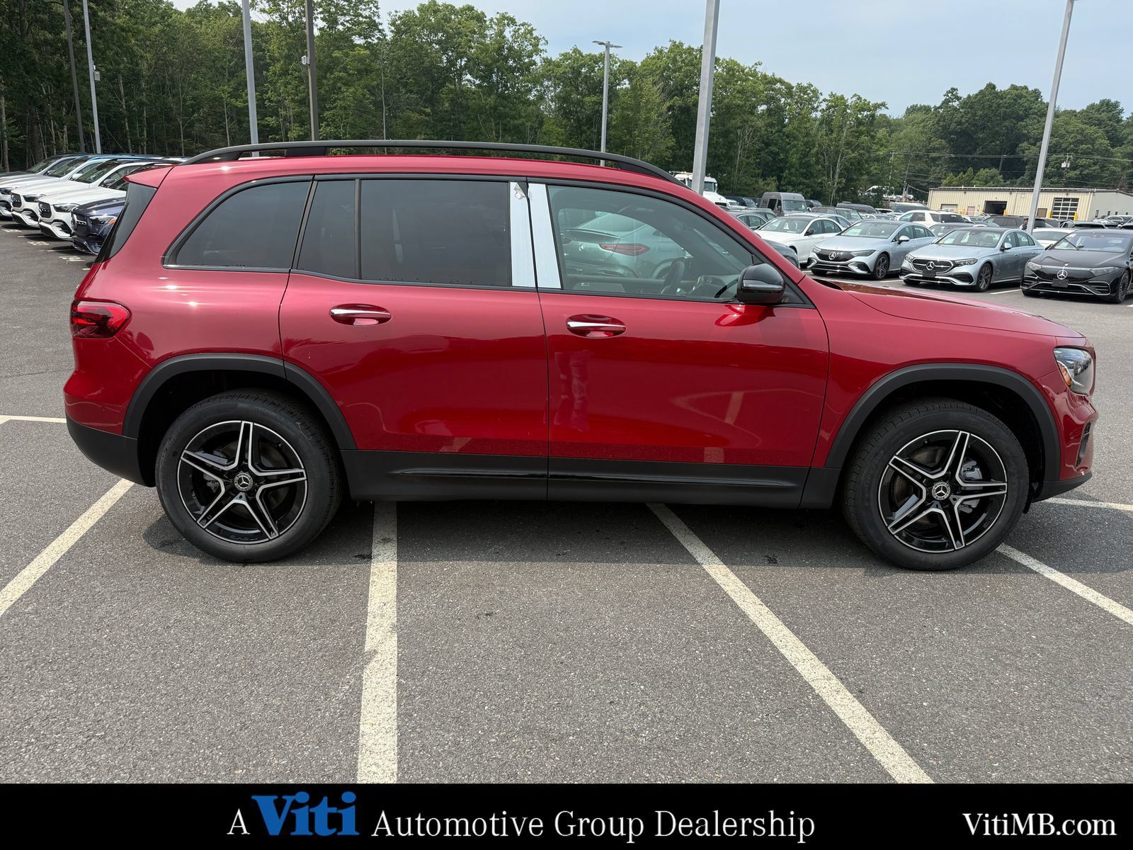 New 2026 Mercedes-Benz GLB 250 4MATIC image 9