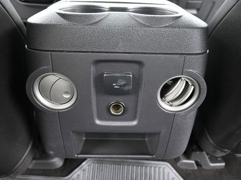 Used 2015 Ford F250 Lariat w/ Lariat Ultimate Package image 29