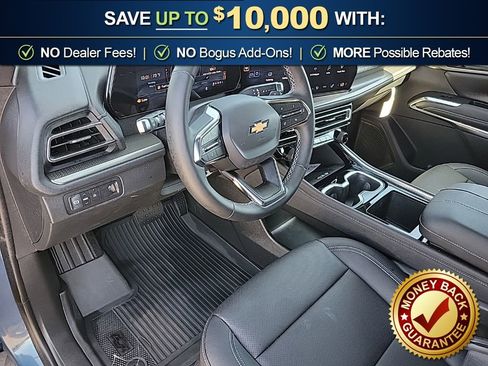 New 2026 Chevrolet Traverse LT w/ Sun and Wheel Package FWD image 14