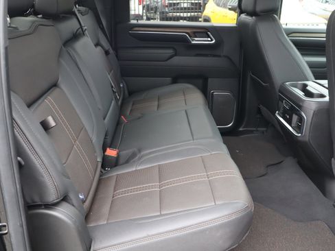 Used 2024 Chevrolet Silverado 3500 High Country w/ Technology Package image 38