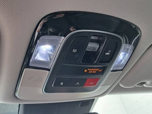 Used 2023 Hyundai Sonata Limited FWD image 19