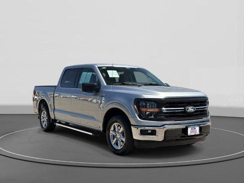 Certified 2025 Ford F150 XLT w/ Equipment Group 301A Standard RWD image 3