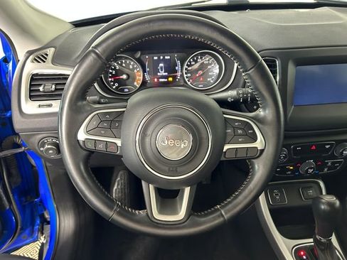 Used 2019 Jeep Compass Latitude image 15